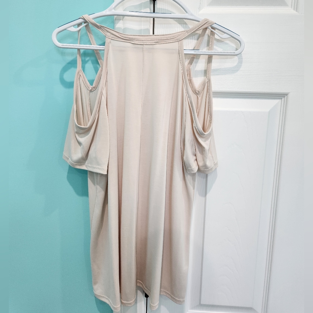 Entro Ivory boutique shirt - Picture 2 of 3